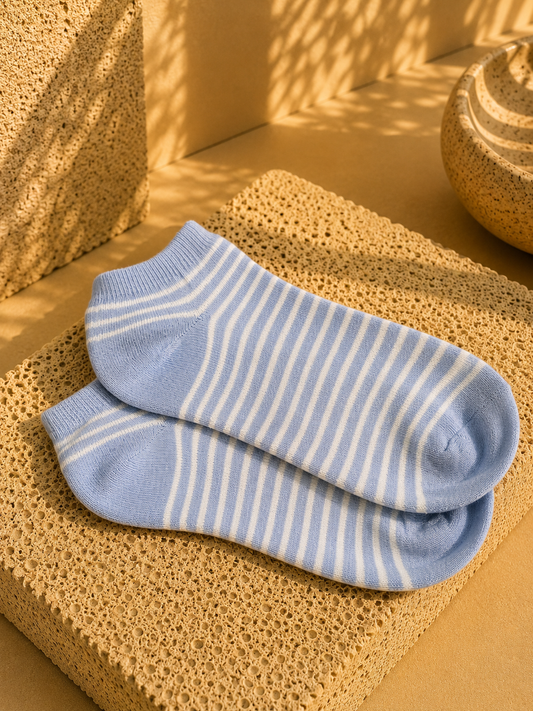 Socquettes Lou – Rayures bleu ciel
